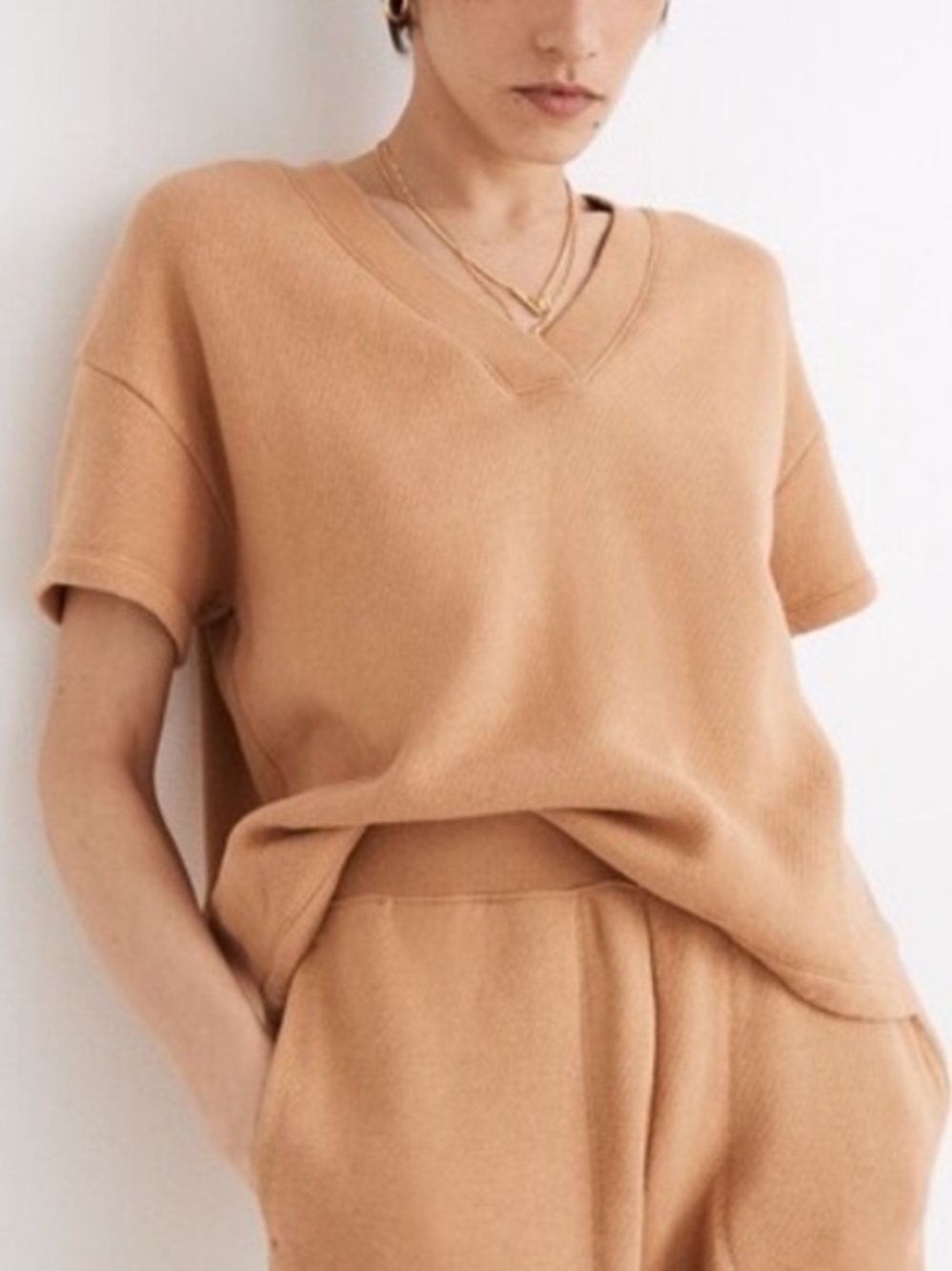 Madewell Short-Sleeve AiryTerry V-Neck Top in Camel